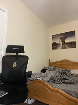 mixedcouplee69 online show from September 8, 2025, 6:51 pm