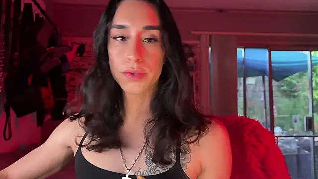 xoFrankie online show from March 17, 2026, 1:32 am