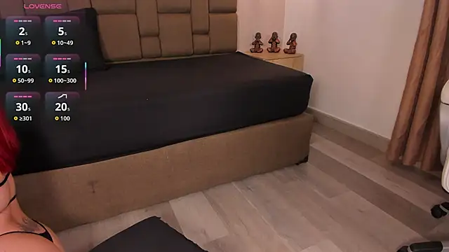 Snapshot of Julieth_Rojas chatting on January 16, 2026, 4:16 am Julieth Rojas online show from January 16, 2026, 4:16 am