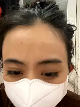 Mochi21 online show from September 21, 2025, 12:40 pm