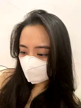 Mochi21 online show from October 9, 2025, 2:53 am