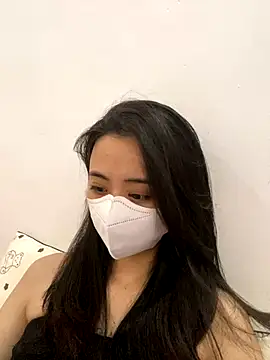 Mochi21 online show from October 13, 2025, 2:33 am