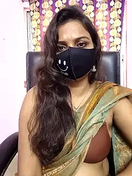 cutie pei002 online show from February 1, 2026, 7:18 am