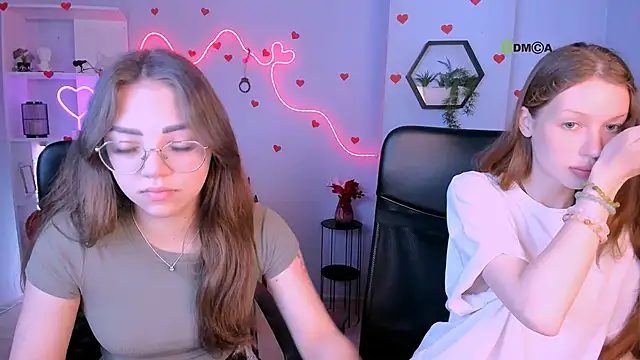khloebeauty online show from May 25, 2026, 5:46 am