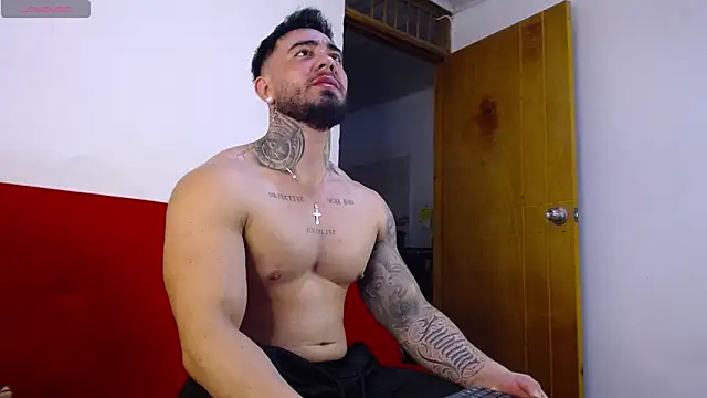 tommyblessd1 online show from February 16, 2026, 6:04 pm