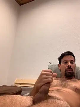 tantrii online show from November 6, 2025, 10:27 am