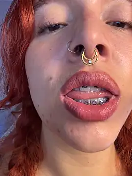 bri von dhara   online show from September 9, 2025, 10:48 am