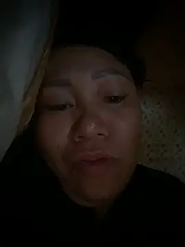 Snapshot of Dunmii chatting on October 21, 2025, 6:03 am Dunmii online show from October 21, 2025, 6:03 am