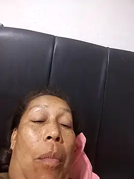 Naomi-Mature online show from February 1, 2026, 10:30 pm