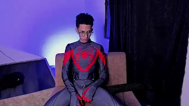 Cj davis  online show from September 12, 2025, 1:17 am