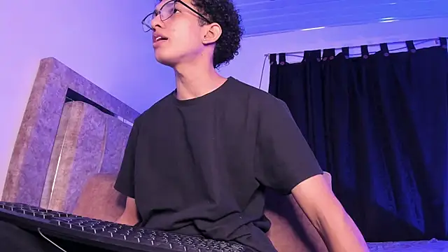 Cj davis  online show from March 24, 2026, 2:16 am