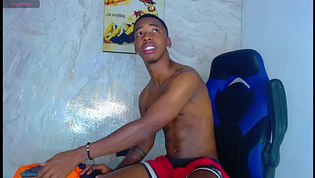 maicoljorda online show from October 14, 2025, 12:50 pm