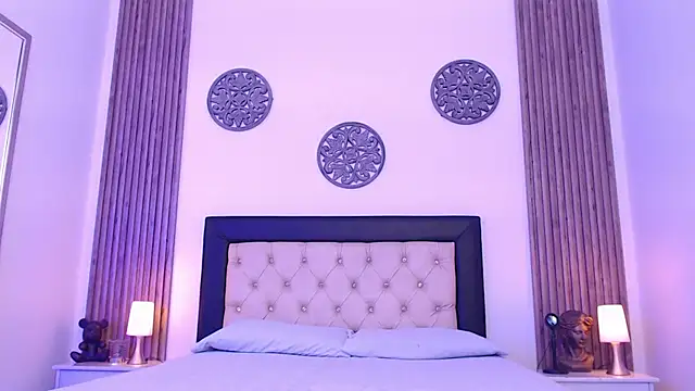 Red kytty6 online show from October 10, 2025, 7:46 pm