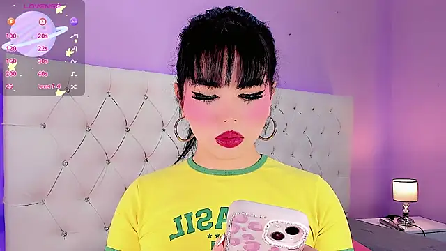 DaniielaV online show from November 27, 2025, 1:57 pm