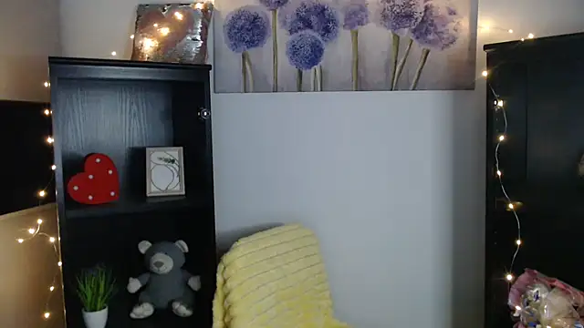 JuiceLips   online show from November 20, 2025, 9:42 am