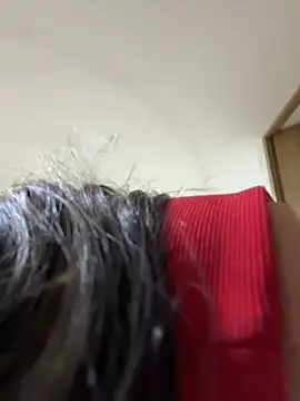 CatadeLuca online show from November 18, 2025, 10:36 pm