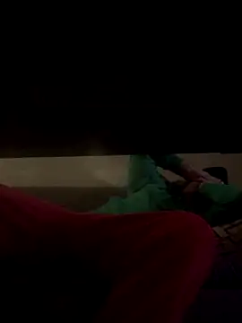 Hothotboyg online show from December 15, 2025, 8:46 pm