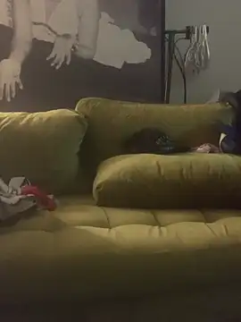 Hothotboyg online show from April 22, 2026, 8:39 am