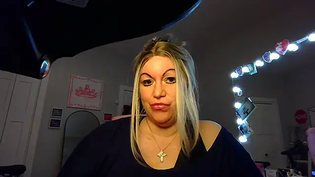 Jenna8888 online show from June 7, 2026, 3:32 am
