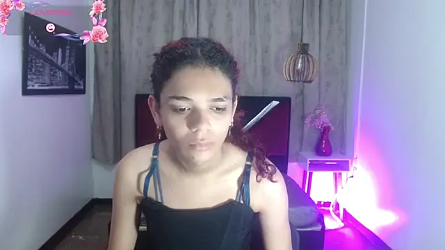 Snapshot of luisa__torres chatting on July 10, 2026, 3:22 am luisa torres online show from July 10, 2026, 3:22 am