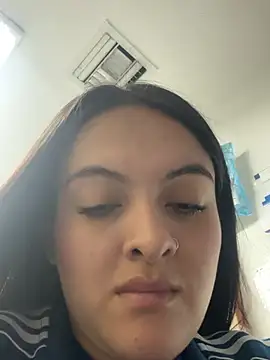 marianm29 online show from February 18, 2026, 12:50 am