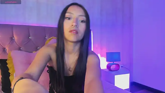 Snapshot of Luna_Moo_ chatting on September 14, 2025, 3:27 am Luna Moo  online show from September 14, 2025, 3:27 am