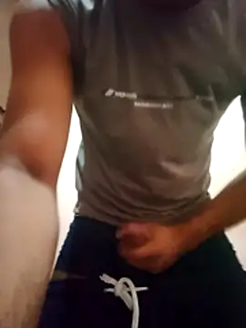 hornyboywithabs online show from May 6, 2026, 7:35 am