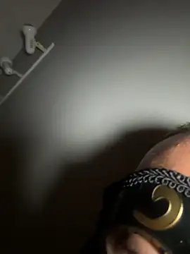 Snapshot of ELTIBURONCITO chatting on March 3, 2026, 3:01 am ELTIBURONCITO online show from March 3, 2026, 3:01 am