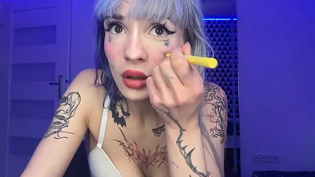 FluffySlutt online show from December 22, 2025, 12:29 am