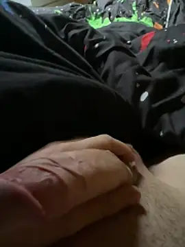 Snapshot of escobryuf chatting on December 2, 2025, 2:23 pm escobryuf online show from December 2, 2025, 2:23 pm