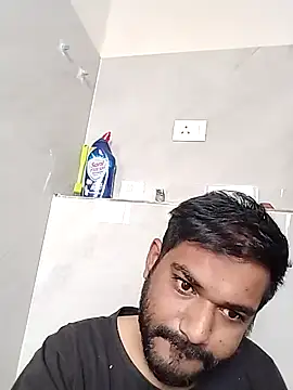 avi007p online show from November 6, 2025, 9:10 am