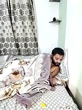 avi007p online show from January 7, 2026, 10:12 pm