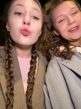 FroggyAnna online show from October 11, 2025, 5:00 pm