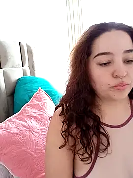 Snapshot of LoanaSantos chatting on March 13, 2026, 8:48 pm LoanaSantos online show from March 13, 2026, 8:48 pm