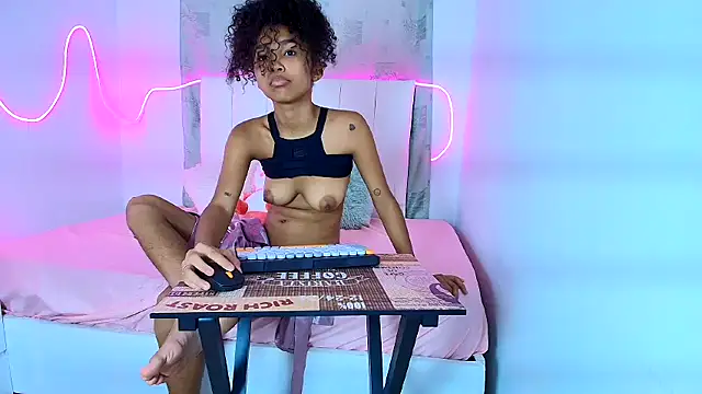 Pao salazar online show from September 18, 2025, 8:22 pm