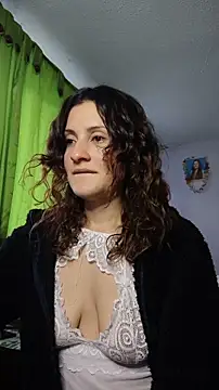 Snapshot of lindasyt chatting on October 9, 2025, 6:06 pm lindasyt online show from October 9, 2025, 6:06 pm