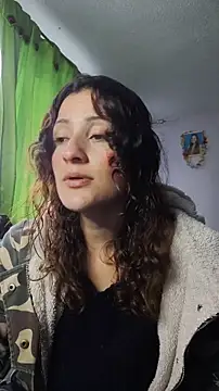 Snapshot of lindasyt chatting on October 14, 2025, 3:46 pm lindasyt online show from October 14, 2025, 3:46 pm