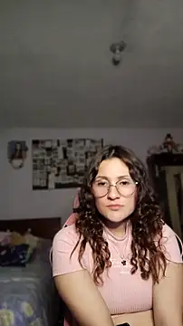 lindasyt online show from March 29, 2026, 1:38 am