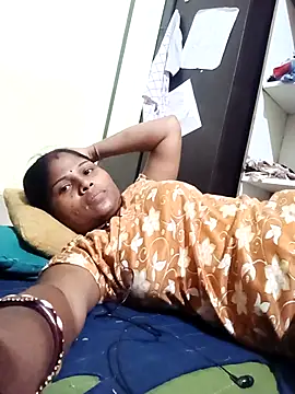 Sneha16 online show from September 17, 2025, 4:52 pm