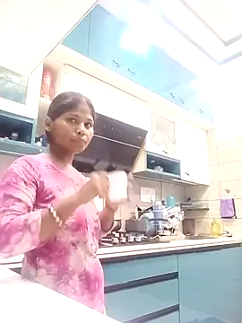 Sneha16 online show from October 8, 2025, 3:26 am