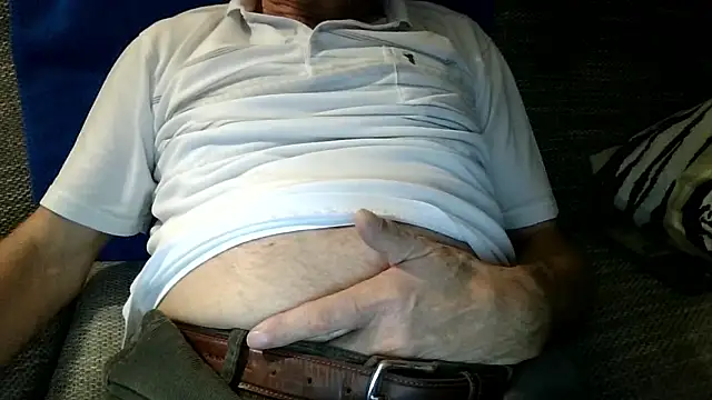 velikifant7 online show from January 12, 2026, 5:18 pm