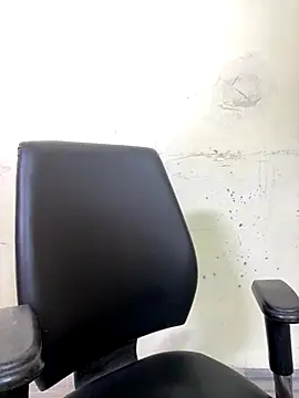 sexy lips99 online show from November 8, 2025, 6:46 am