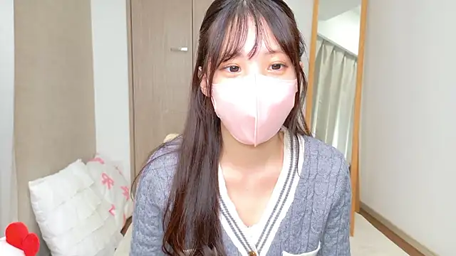 Snapshot of riri__nyan_o0 chatting on May 2, 2026, 5:12 am riri nyan o0 online show from May 2, 2026, 5:12 am