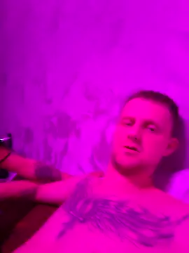 Markiz1995 online show from September 17, 2025, 7:04 pm