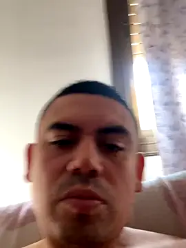 Snapshot of davidxxx099 chatting on January 6, 2026, 1:48 pm davidxxx099 online show from January 6, 2026, 1:48 pm