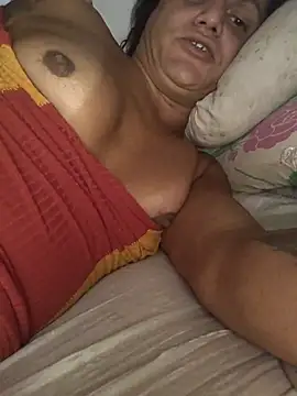 fabiolabarros online show from October 8, 2025, 12:36 pm