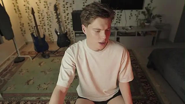 RusBradPitt online show from February 6, 2026, 3:37 pm