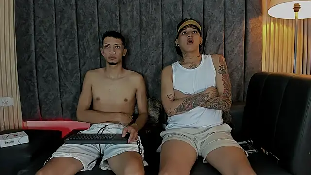 DustinandJordan online show from November 9, 2025, 2:37 pm