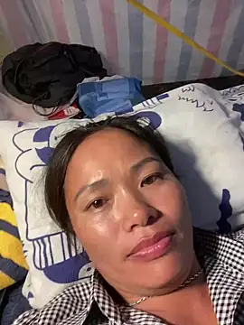 Snapshot of Xudaymin chatting on September 21, 2025, 12:40 pm Xudaymin online show from September 21, 2025, 12:40 pm