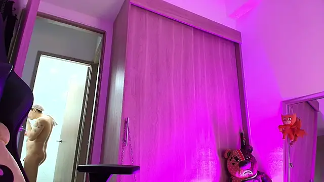 Snapshot of brunothompson3 chatting on September 14, 2025, 11:04 pm brunothompson3 online show from September 14, 2025, 11:04 pm